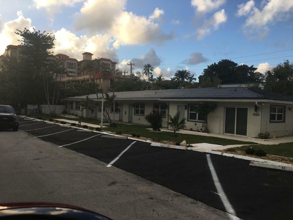Costa Este Pompano Beach Bagian luar foto